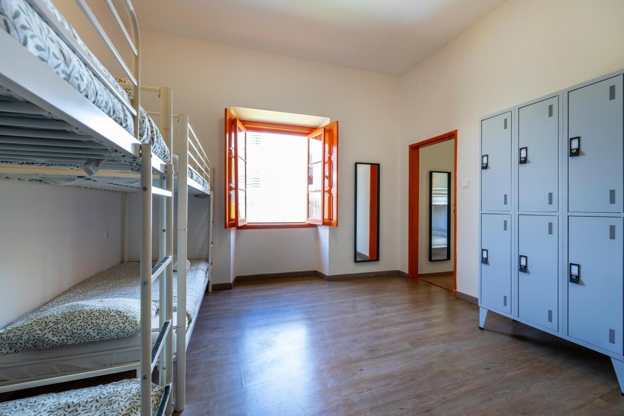 לאגוּ‏ש The Macarena Beach Hostel מראה חיצוני תמונה