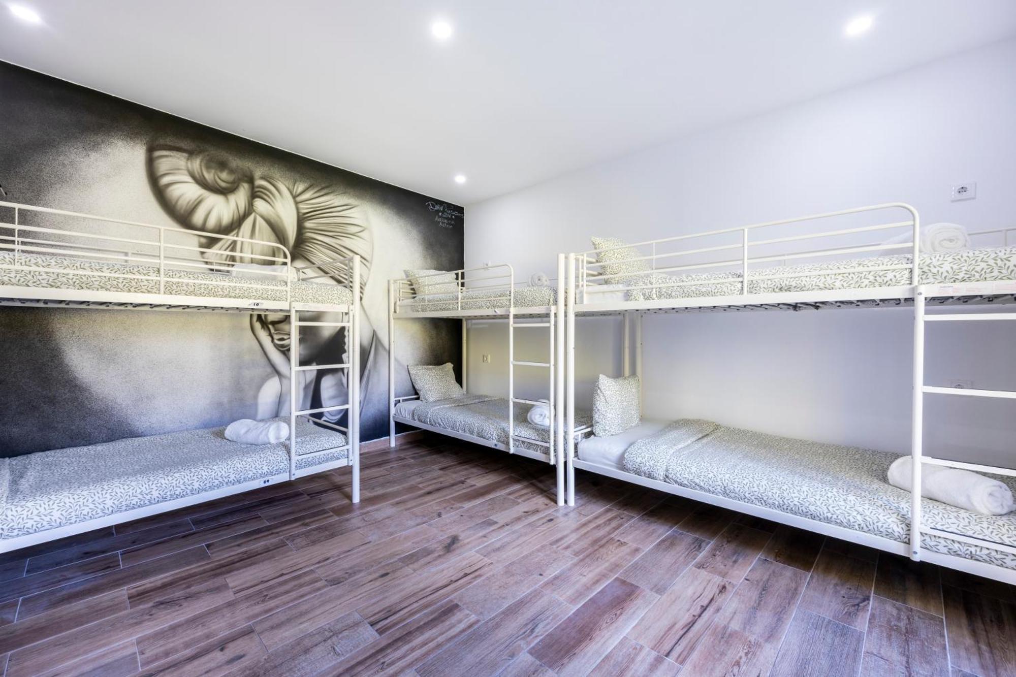 לאגוּ‏ש The Macarena Beach Hostel מראה חיצוני תמונה