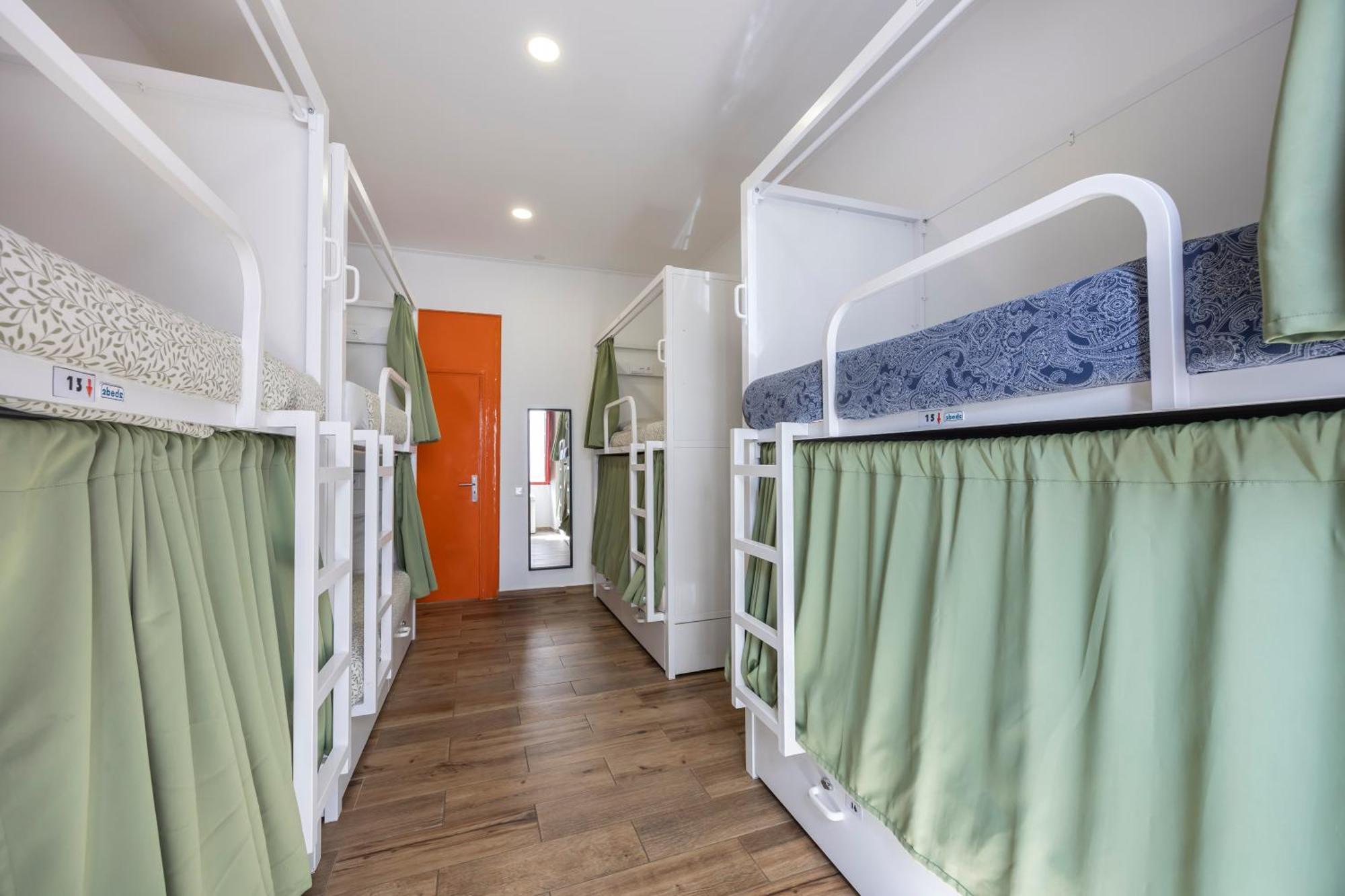 לאגוּ‏ש The Macarena Beach Hostel מראה חיצוני תמונה